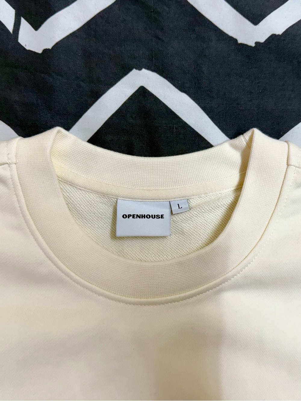 MALK | Openhouse | Plant Mom Crewneck Sweatshirt - Picture 2 of 5